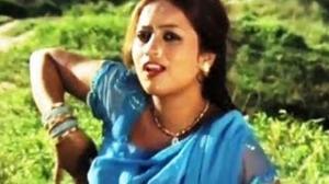 Watch Gaja Ke Mazaa Ghadi Du Ghadi Ke ( Bhojpuri Video Song ) Movie - Butan Video