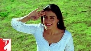 Watch Saare Jahaan Se Achcha Hindostaan Hamaraa - Scene - Fanaa Video