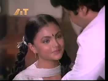 Watch Meri Behna Ye Rakhi Ki Laaj Tera Bhaiya Nibhayega - Raksha Bandhan Song Video