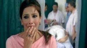 Watch Bass Itna Karam - Kailash Kher Sad Song - Manthan Ek Kashmakash (2008) Video