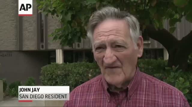 Watch City Hall's Open, but No Sign of SD Mayor Video