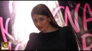 Watch Kareena Kapoor gets MOBBED Video