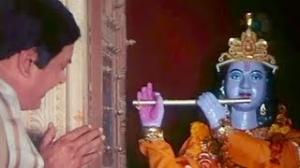 Watch Krishna Tere Desh Mein - Title Track - Bollywood Devotional Song (Jai Shri Krishna) Video