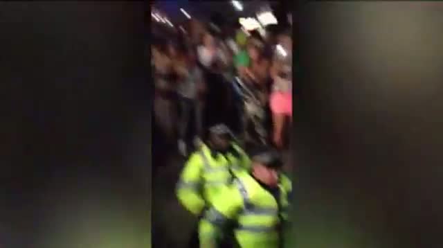 Watch Dancing London Police Officers Goes Viral Video