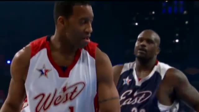 Watch NBA: Shaq and Tracy McGrady Share an All-Star Kiss Video