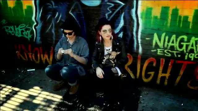 Watch EVIE - "RAY BANS" MUSIC VIDEO Video