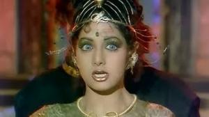 Watch Khel Wohi Phir Aaj Tu Khela (Main Nagin Tu Sapera) - Superhit Hindi Song - Sridevi - Nigahen (1989) Video