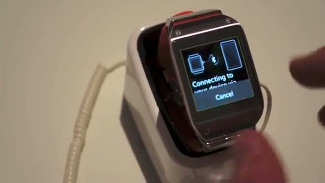 Watch Samsung Galaxy Gear Smartwatch Video Video
