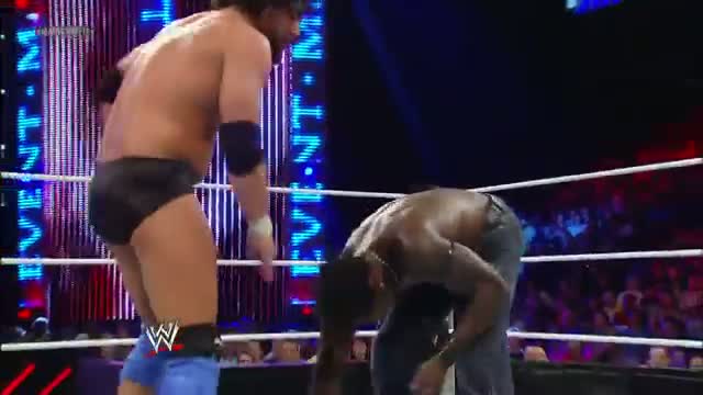 Watch R-Truth vs. Damien Sandow: WWE Main Event, Sept. 4, 2013 Video