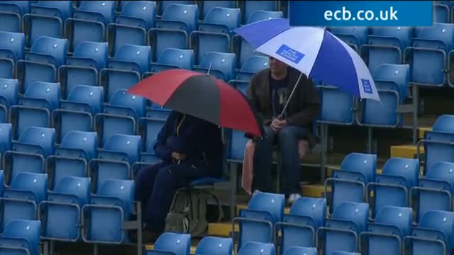 Watch Highlights - England v Australia, 1st NatWest Series ODI, Headingley 2013 Video