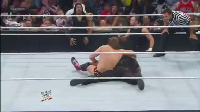Watch WWE SmackDown: Daniel Bryan vs. Seth Rollins - Sept. 6, 2013 Video