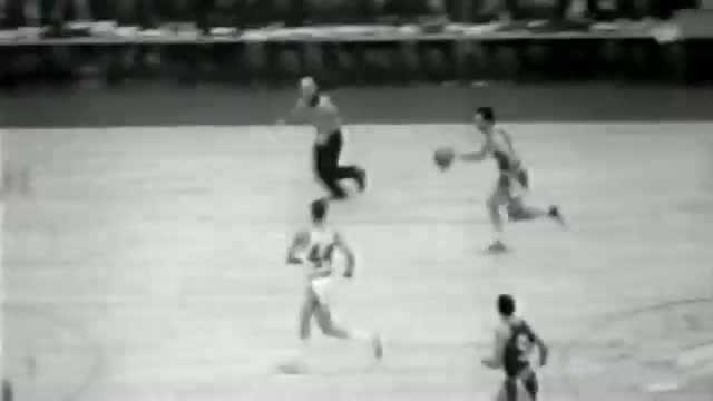 Watch NBA: Richie Guerin Inducted into the Hall of Fame Video