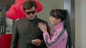 Watch Ravi Kissen finds out the truth - Bajatey Raho Video
