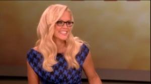 Watch Jenny McCarthy Makes "View" Debut Video