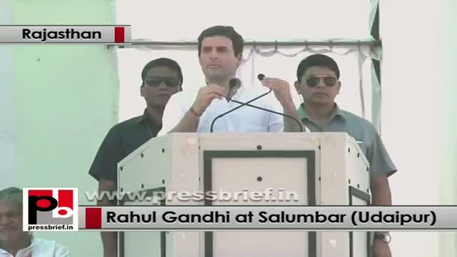 Watch Rahul Gandhi in Rajasthan: We won't resort to abuses because we are Congress soldiers Video