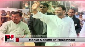 Watch Rahul Gandhi in Rajasthan equates Hindustan with a bouquet Video