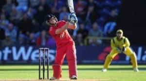 Watch England win thriller - highlights, 4th NatWest Series ODI 2013, Cardiff Video