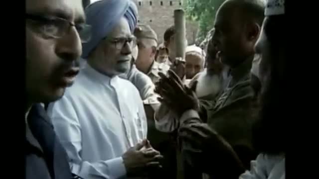 Watch PM meets Muzaffarnagar's riot victims in Uttar Pradesh on September 16, 2013. Video