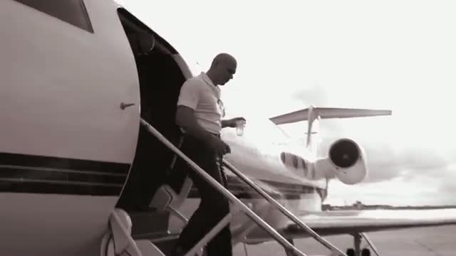 Watch Feel This Moment - Pitbull - ft.Christina Aguilera Video