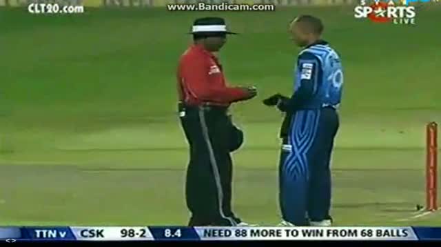 Watch Chennai Super Kings vs Titans - CLT20 2013 - 22 September 2013 (Full Highlights) - Part8 - Match 3 Video