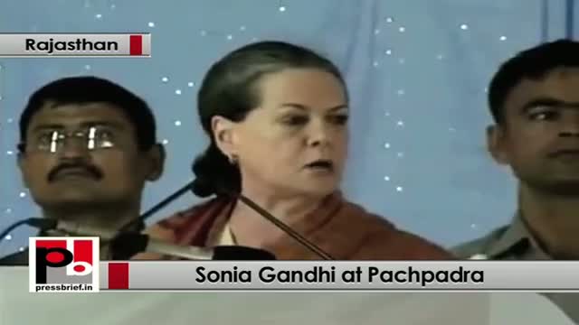 Watch Sonia Gandhi in Barmar (Rajasthan) talks about historic Food Security Bill Video