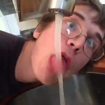 Watch Can you spot the difference Funny Bo Burnham Vine Video Video