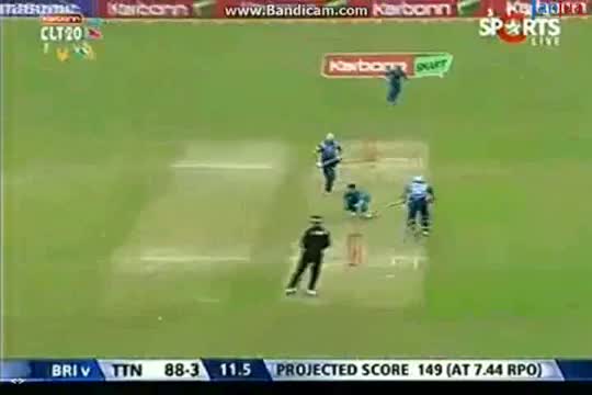 Watch Brisbane Heat vs Titans - CLT20 2013 - 24 September 2013 - Match 6 - Part4 Video