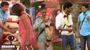Watch Bigg Boss 7 26th September 2013 FULL EPISODE -- Gauahar & Kushal SWAP in HEAVEN Video