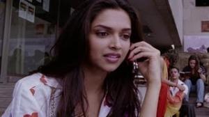 Watch Deepika Padukone to go on a dinner date with her boss - Love Aaj Kal Video