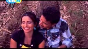 Watch Dekha Dekha Jiyatani Phot Tohar Ho ( Bhojpuri New Hit Romantic Song ) Singer - Sanjiv Kumar Video
