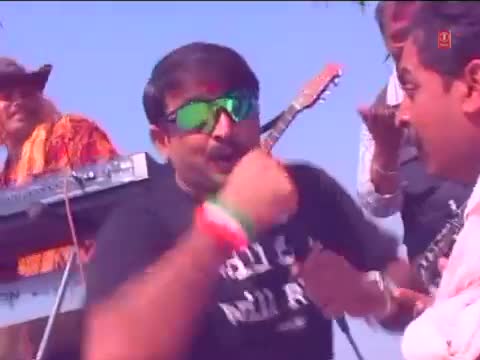 Watch Paav Paav Holi Ke Baja [ Bhojpuri VIdeo Song ] Movie - Holi Ke Baja | By - Manoj Tiwari Video