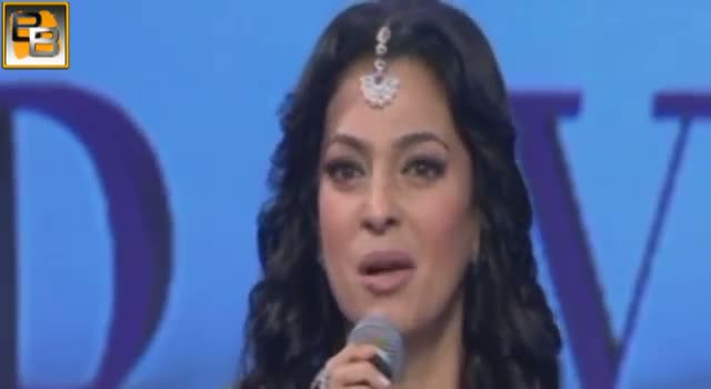 Watch Shahrukh, Madhuri, Sridevi Walk the ramp for Yash Chopra's Birthday Tribute Video