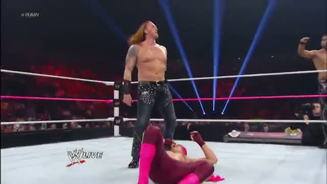 Watch WWE Raw: Los Matadores vs. 3MB - Sept. 30, 2013 Video