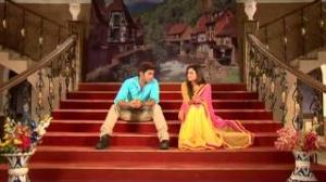 Watch KHILADI-R KONO DHORMO NEI - Khiladi (Bengali Movie)(2013 Puja) Video