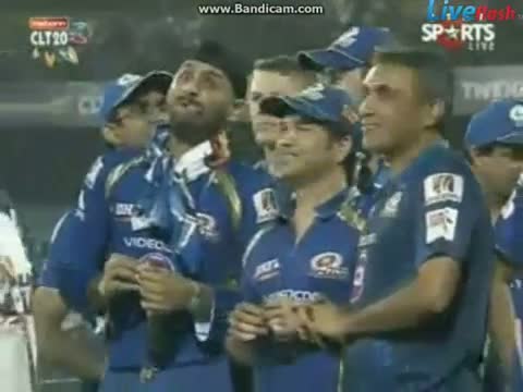 Watch Wining Moments - Mumbai Indians vs Rajasthan Royals (The Final Highlights) CLT20 2013 - MI vs RR - 6 October 2013 Video