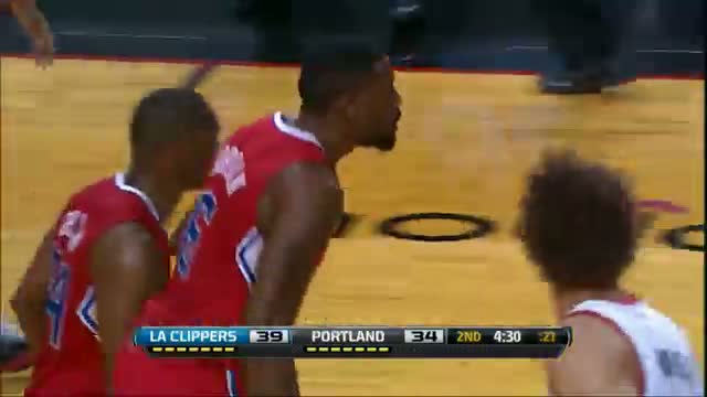 Watch NBA: DeAndre Jordan Gets it Done on Both Ends of the Floor! Video