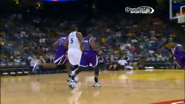 Watch NBA: Andre Iguodala Flies High for the Alley Oop Slam! Video