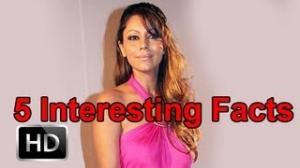 Watch 5 Interesting Facts About Gauri Khan Video