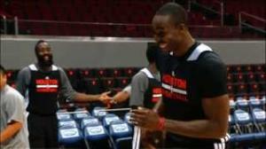 Watch NBA: Dwight Howard's Long Range Effort for the Win? Video
