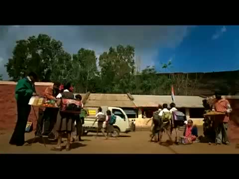 Watch Tata Ace - ap ka payra chota hati Video