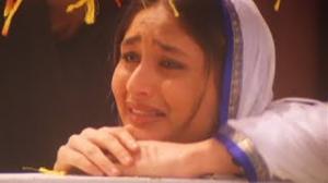 Watch Jise Tu Na Mila - Bollywood Hit Movie Song - Refugee (2000) - Abhishek Bachchan & Kareena Kapoor Video