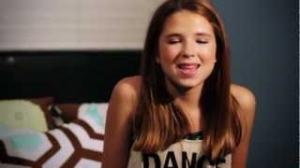 Watch Nicole Westbrook - It's Thanksgiving (Official Video) Video