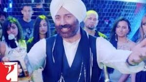 Watch Yamla Pagla Deewana 2 Movie Scene - Dramebaaz Paramveer Ft. Dharmendra, Sunny Deol, Bobby Deol, Neha Sharma & Kristina Akheeva Video