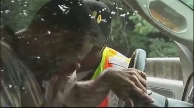 Watch Sleeping Driver Wakes Up, Causes Atlanta Crash Video