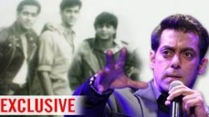 Watch Salman Khan Reveals Shahrukh's Big SECRET on Bigg Boss 7 Video