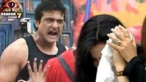Watch Bigg Boss 7 SHOCKING Armaan HITS Elli's Face 22nd October 2013 FULL EPISODE Video