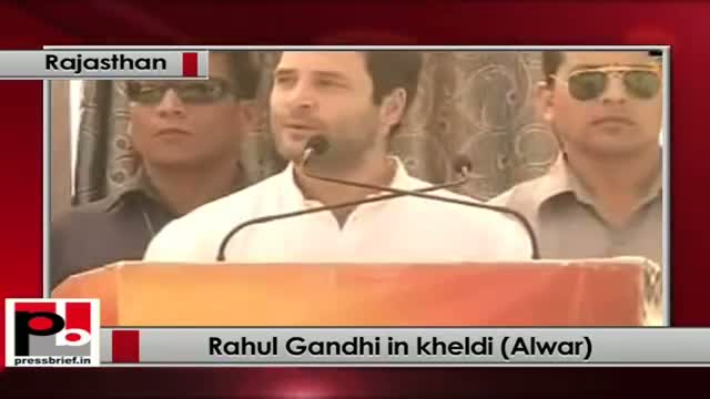 Watch Rahul Gandhi Speaks at Kheldi (Alwar)in Rajasthan Video