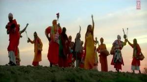 Watch Saamne Hai Savera - Bullett Raja (Video Song) - Saif Ali Khan & Sonakshi Sinha Video