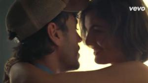 Watch Enrique Iglesias - Heart Attack Video