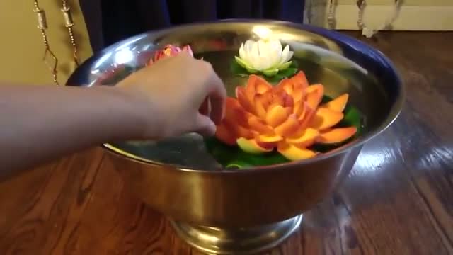 Watch How to decorate your home on Diwali with Floating Candles, Floating Flowers and Mirror Curtains (Happy Diwali) Video